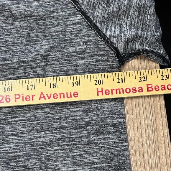 Lululemon Metal Vent Tech  Heather Black Get Outside Sweaty - Picture 9 of 11